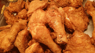 Golden Chicken’s original fried chicken photograph